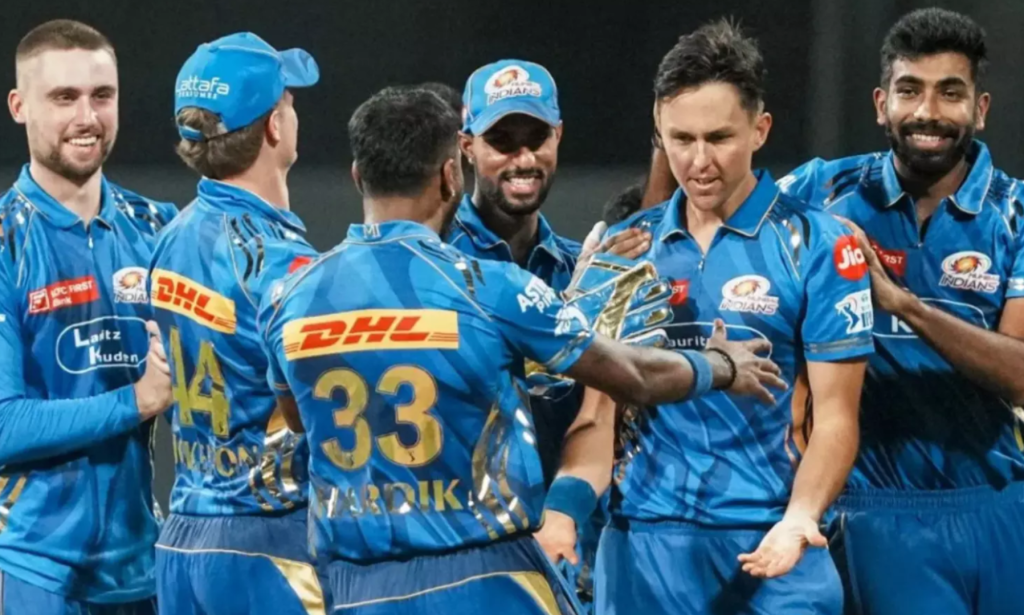 आईपीएल 2025 : मुंबई इंडियंस ने प्लेऑफ से पहले किया बड़ा बदलाव