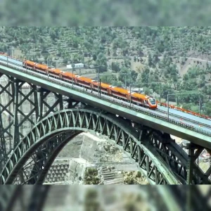 उधमपुर-श्रीनगर-बारामुल्ला रेल लिंक का भव्य उद्घाटन