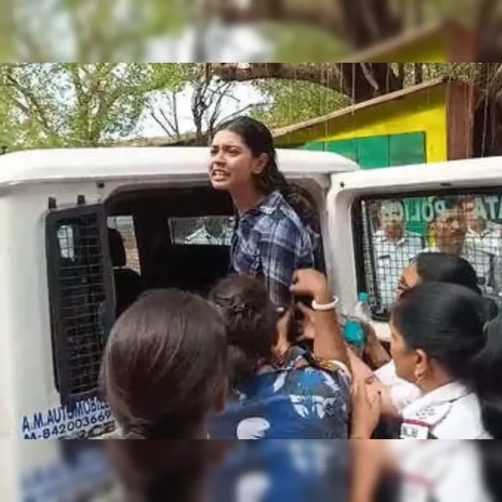 शर्मिष्ठा पनौली की गिरफ्तारी पर बवाल : बीजेपी ने ममता बनर्जी सरकार और बंगाल पुलिस पर बोला हमला