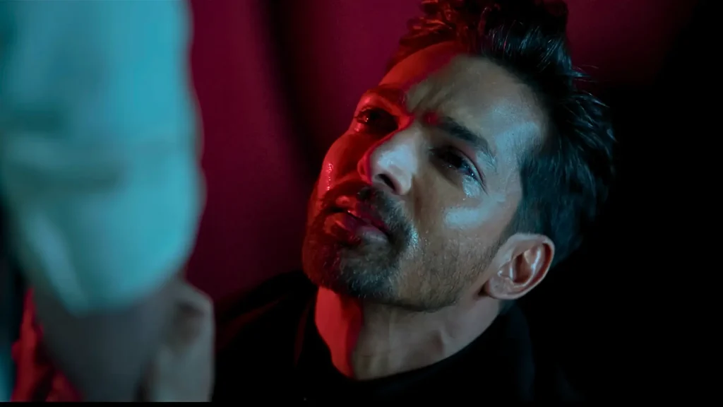 Ek Deewane Ki Deewaniyat Review : पुराने स्कूल के रोमांस को फिर से जगाना