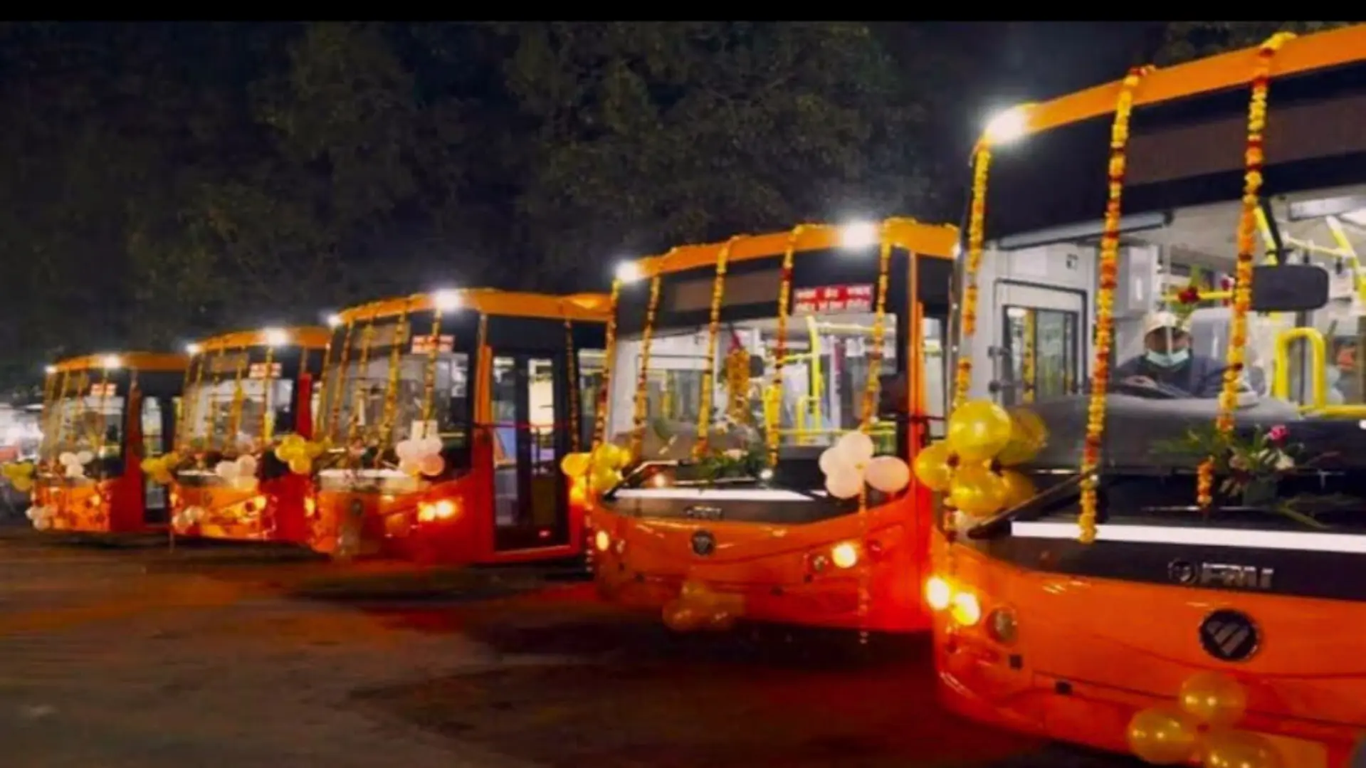 Kashi Darshan: 2499 रुपये में 10:30 घंटे की खास यात्रा, ई-बस से पर्यटक घूमेंगे शहरगाइड देंगे पूरी जानकारी