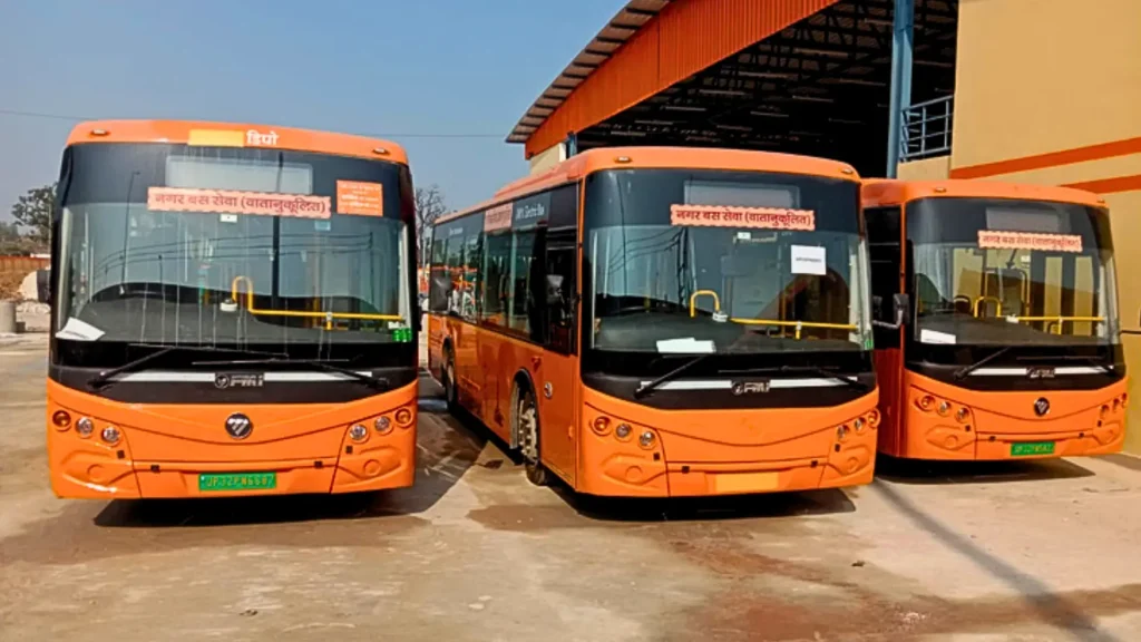 Varanasi में इलेक्ट्रिक बसों के लिए तैयार होंगे दो अपॉर्चुनिटी चार्जिंग स्टेशन