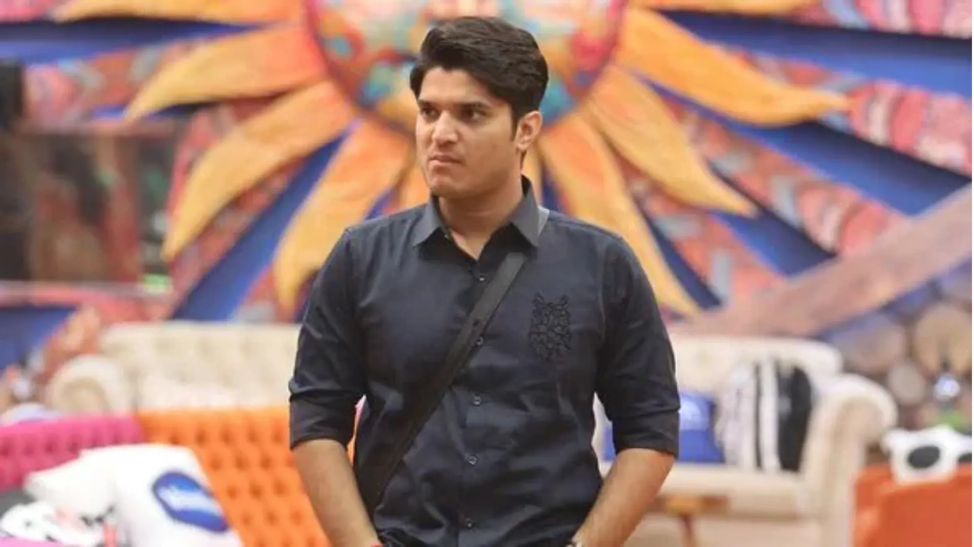 मृदुल तिवारी Bigg Boss 19 से हुए बेदखल? अभिषेक बजाज के बाद एक और चौंकाने वाले एलिमिनेशन के बारे में जानें