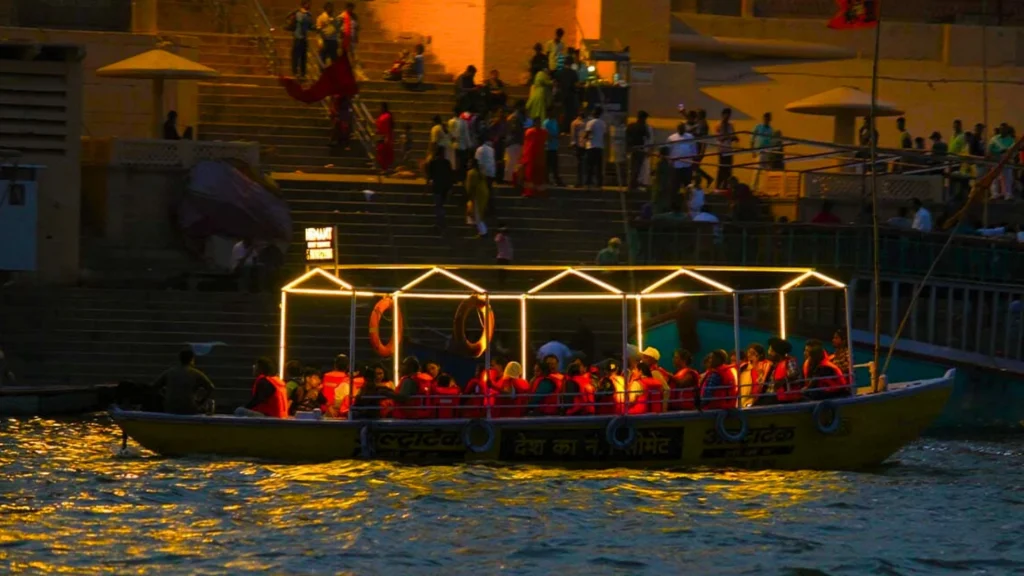 Varanasi में सीजन का सबसे कम तापमान