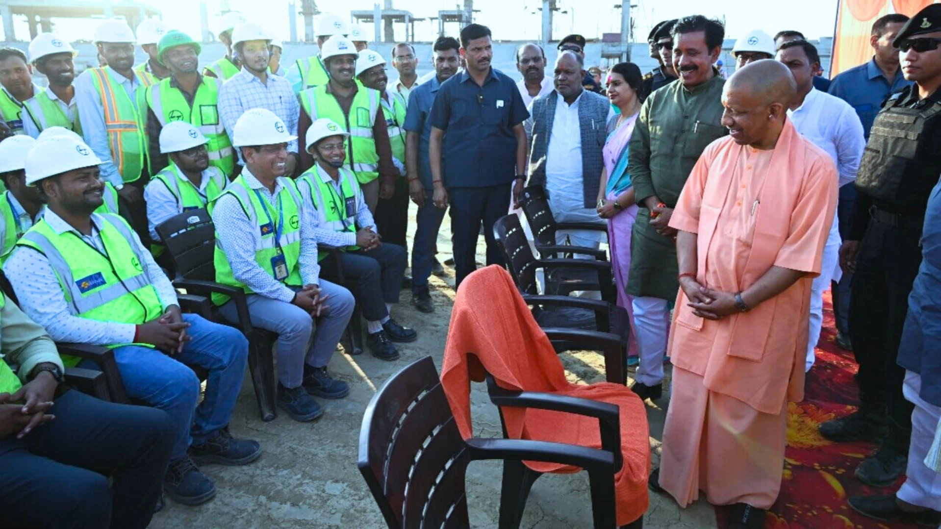 Varanasi News: काशी में बनेगा इंटरनेशनल क्रिकेट स्टेडियम 8 Varanasi News: काशी में बनेगा इंटरनेशनल क्रिकेट स्टेडियम, त्रिशूलनुमा फ्लडलाइट्स होंगी खास पहचान