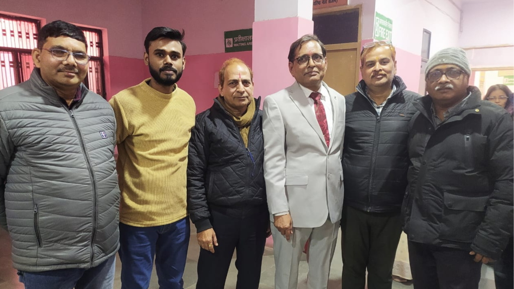 ECG Technician राजेश कुमार श्रीवास्तव को भावभीनी विदाई