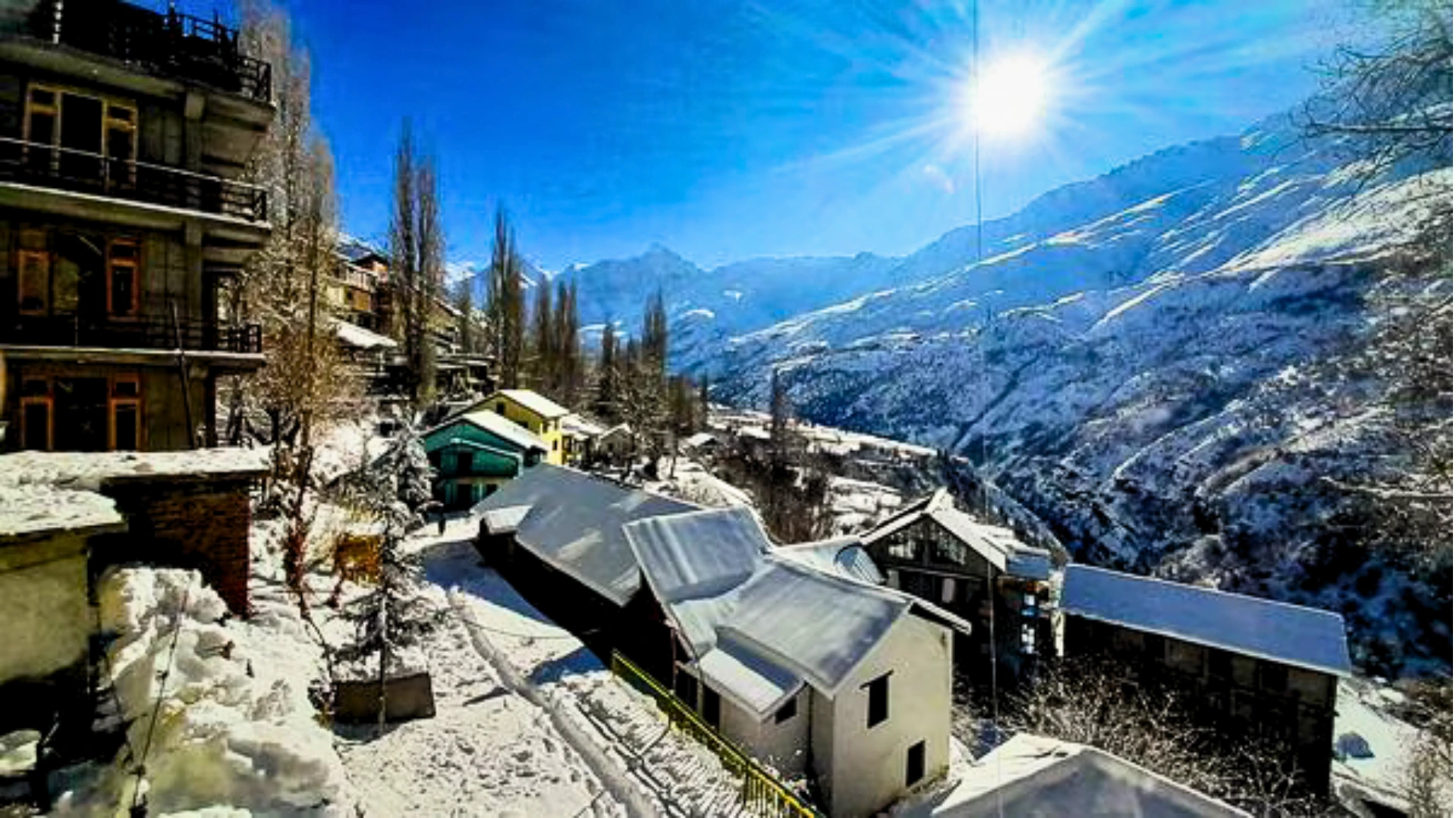 Uttar Pradesh School Closed: भीषण सर्दी का असर 8 Uttar Pradesh School Closed: भीषण सर्दी का असर, Lucknow–Varanasi के बाद 4 और जिलों में बढ़ी स्कूलों की छुट्टी, आठवीं तक बंद शिक्षण संस्थान