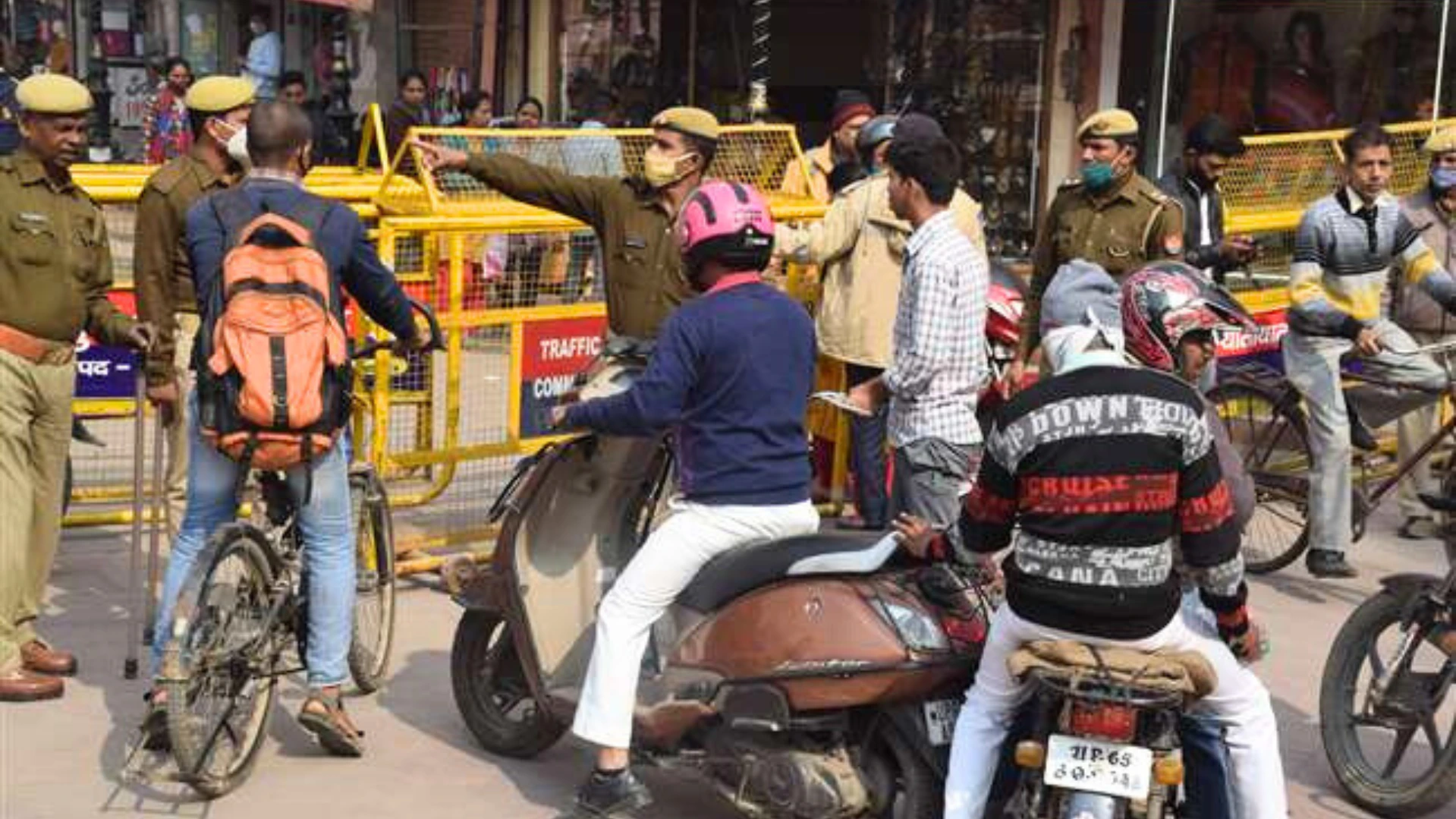 Maidagin–Godaulia route बना नो व्हीकल जोन, VIP गाड़ियों पर भी रोक; श्रद्धालुओं की सुविधा और सुरक्षा को लेकर प्रशासन सख्त