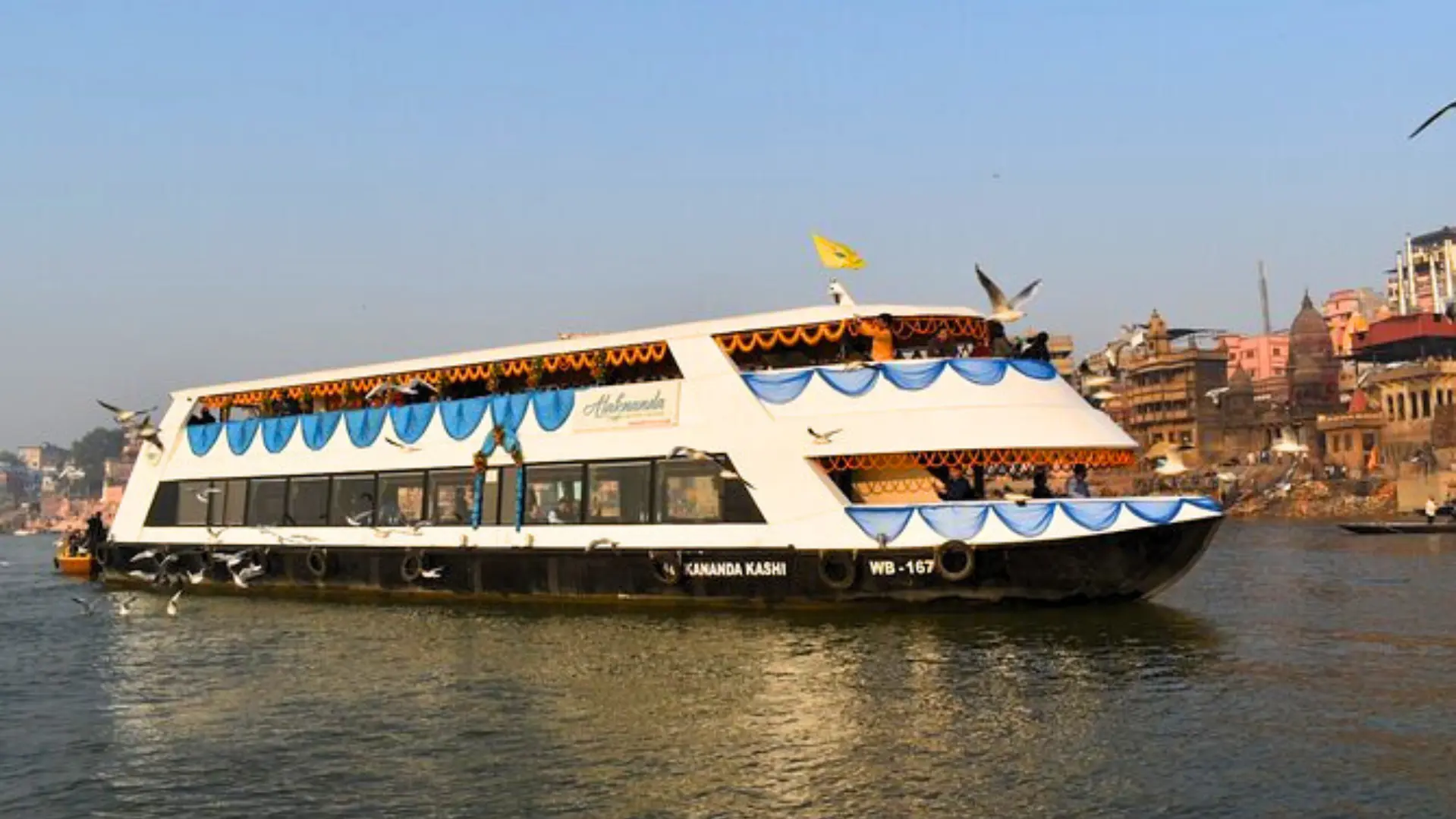 गंगा में चलने वाली नावों पर लगेगा नंबर प्लेट, Kashi में बनेगी जल यातायात प्रणाली; अवैध संचालन पर लगेगी लगाम