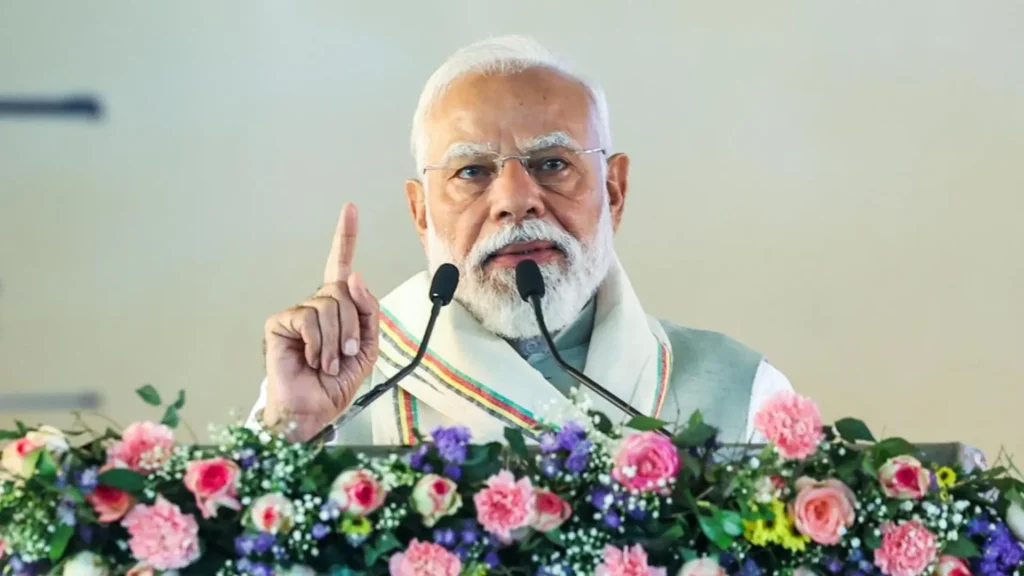 PM मोदी ने मुख्यमंत्रियों के साथ आपात बैठक बुलाई